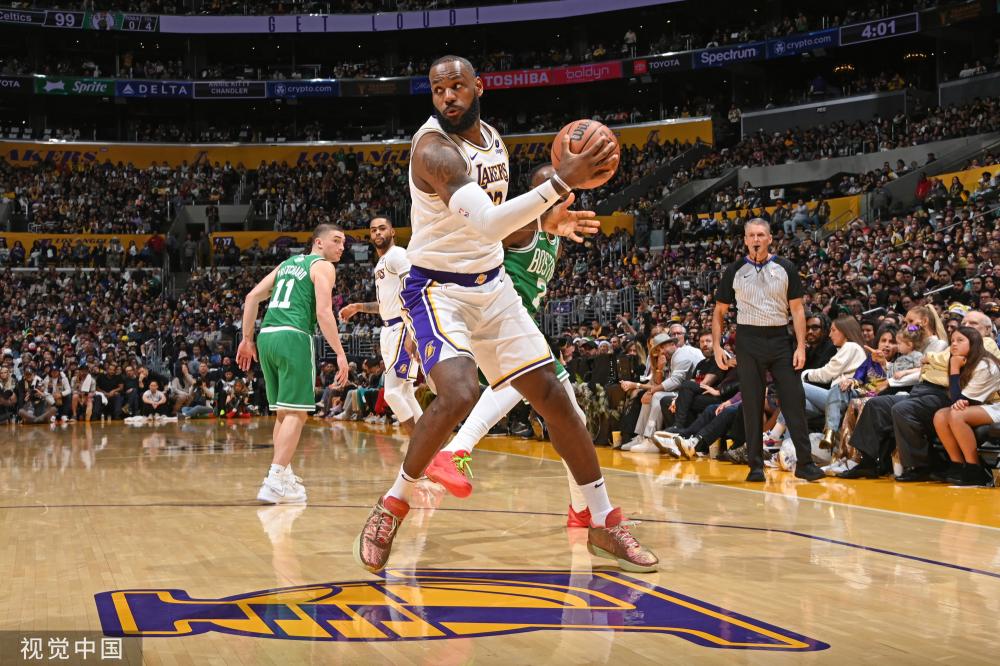 奋球队士气 奋球队士气